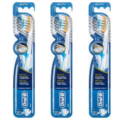 مسواک اورال بی مدل Pro Flex بسته 3 عددی 
