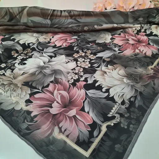 روسری قواره 130 نخی سیمارو کد V-8174-7