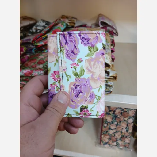 کیف کارت با طرح گل