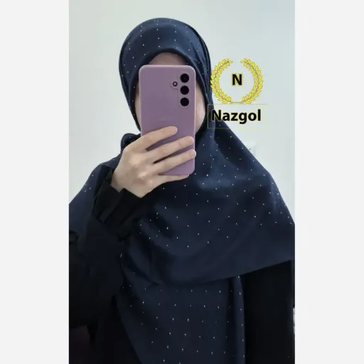 روسری سوپر نخ نگین دار منگوله دار قواره 140 رنگبندی متنوع رنگ نگین نقره ای