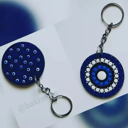 جاکلیدی چوبی نقطه کوبی شده کد 3
