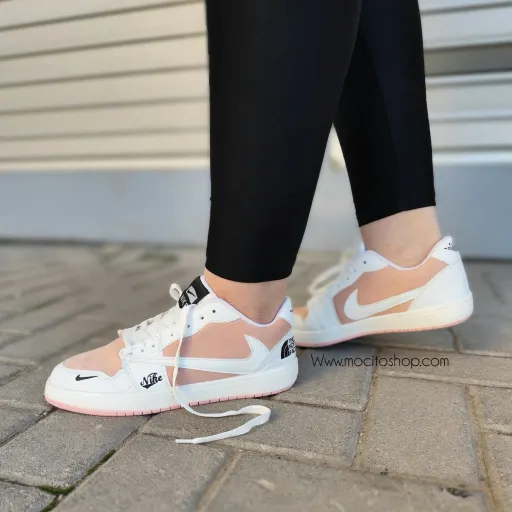 جردن دخترانه و پسرانه نایک جردن ترویس رنگ و سایز گلبهی 40