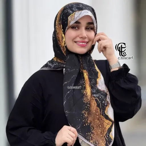 روسری طرح رزین سرخابی مشکی نخ کاستوم سیتو ایستادگی عالی رنگ مشکی سرخابی