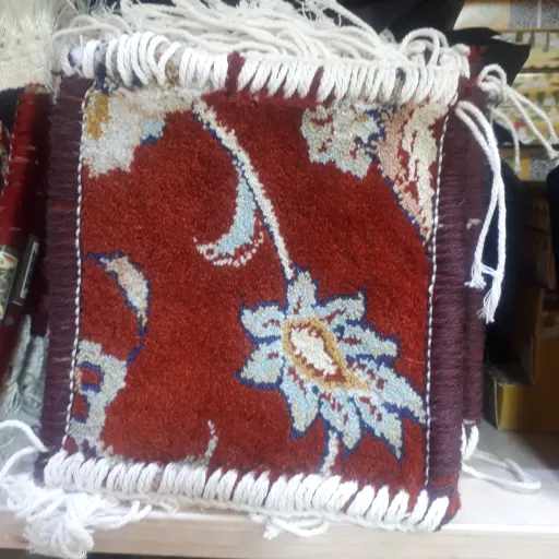 سجاده فرش متبرک حرم حضرت عباس علیه السلام
