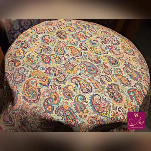 ترمه ۹ رنگ طرح هزاردستان