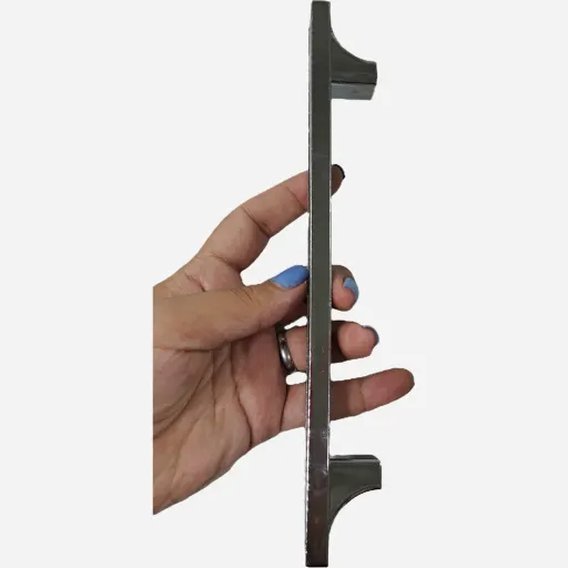 دستگیره کمد و کابینت خالدار قهوه ای سایز 160 ( لاهیج یراق )