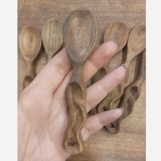 قاشق چایخوری چوبی قلبی مدل قلبی