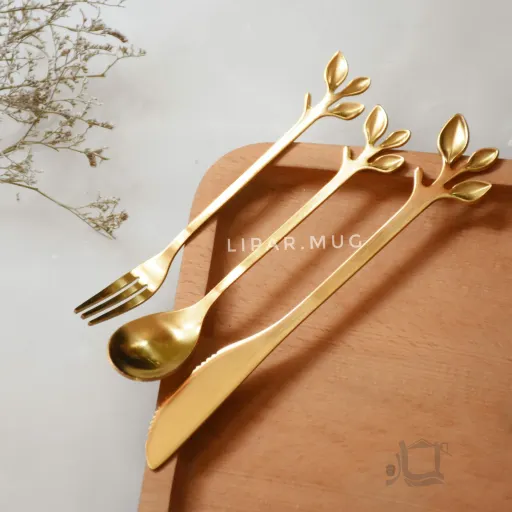 چنگال طرح برگ مخصوص صبحانه خوری و سرو کره و پنیر و کیک نقره ای  و طلایی رنگ ثابت رنگ نقره ای