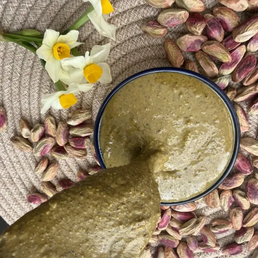 کره پسته پارینا وزن 250 گرم