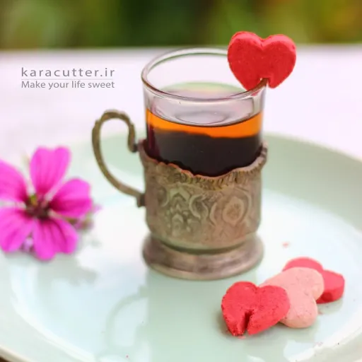 کاتر فشاری قند قلب لب فنجونی کد 2