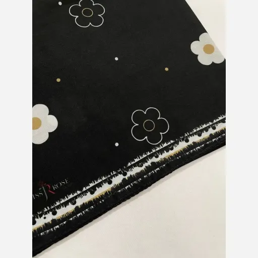 روسری سوپر نخ طرح بابونه قواره 110